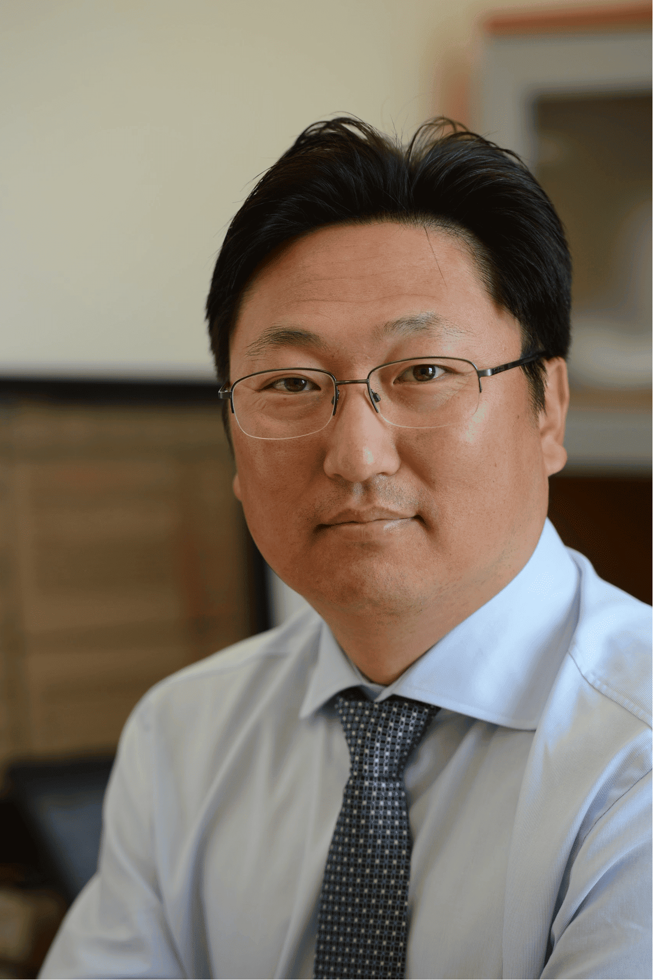 Headshot of Hyeon-Shic Shin