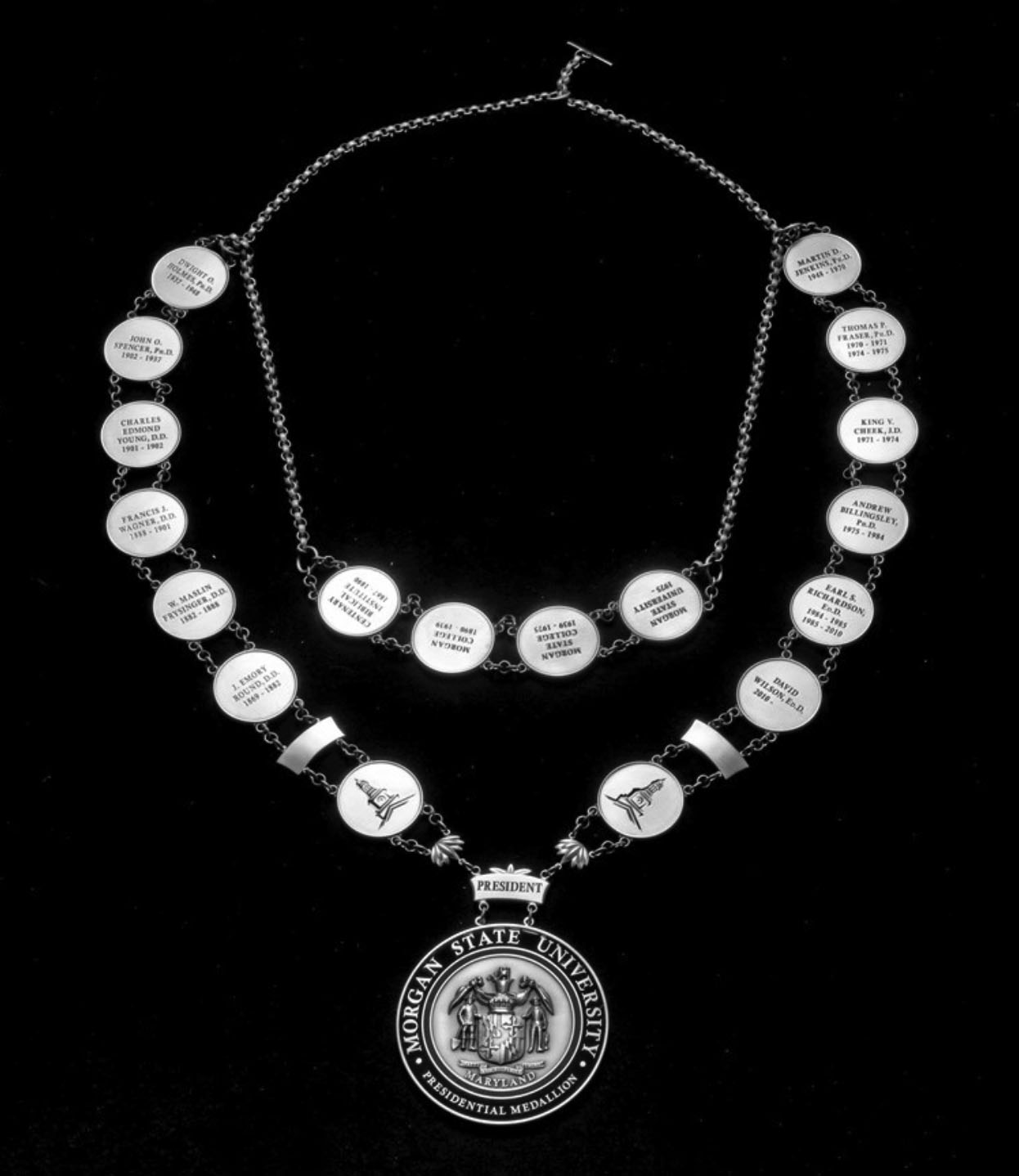 The Presidential Chain of Office