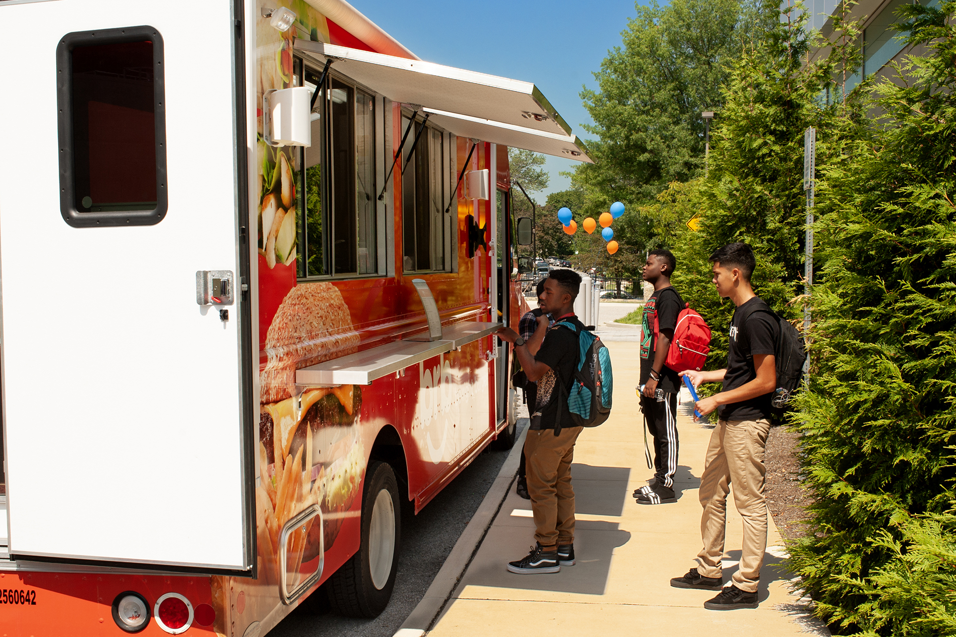 students at a food truck