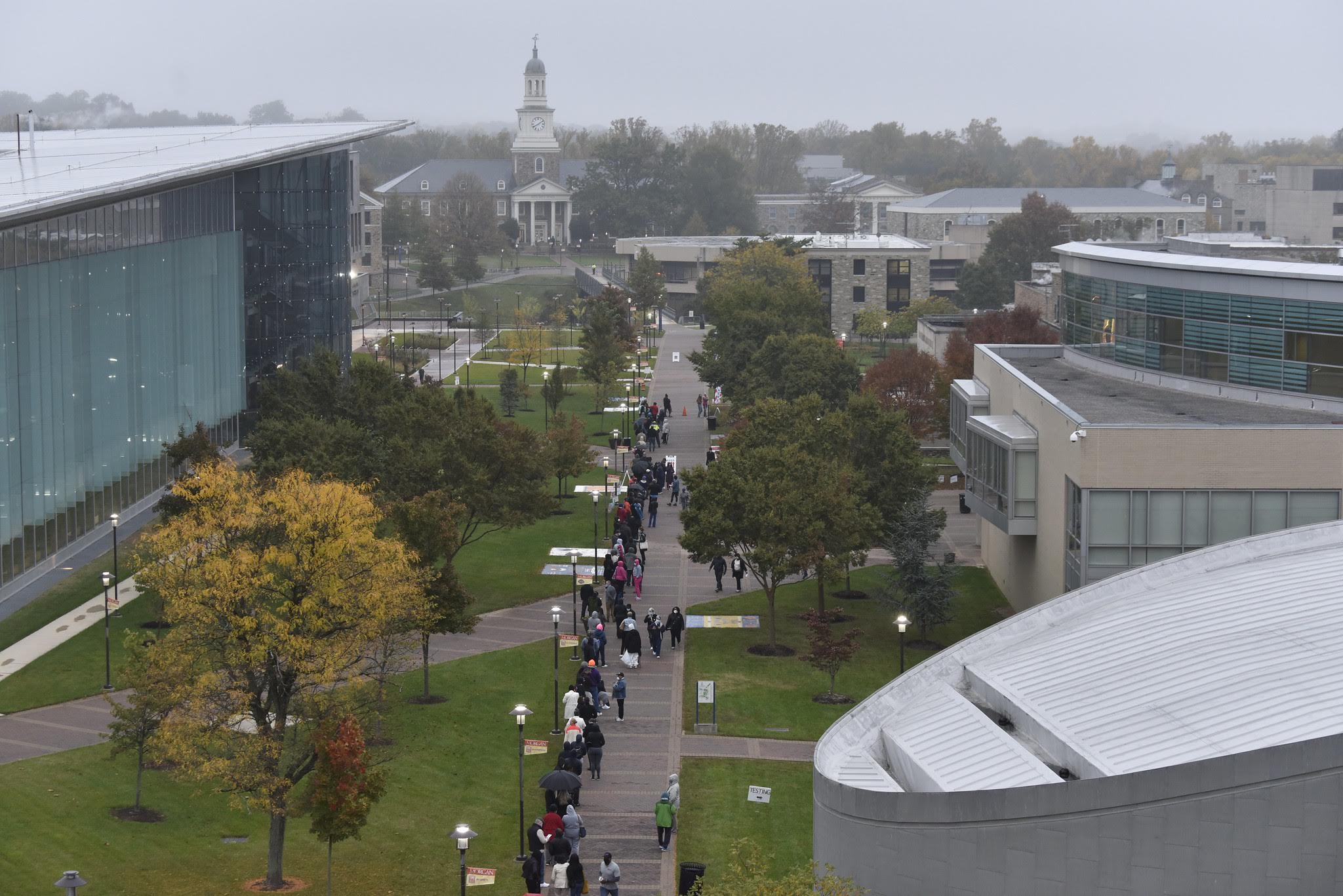 early voting lines